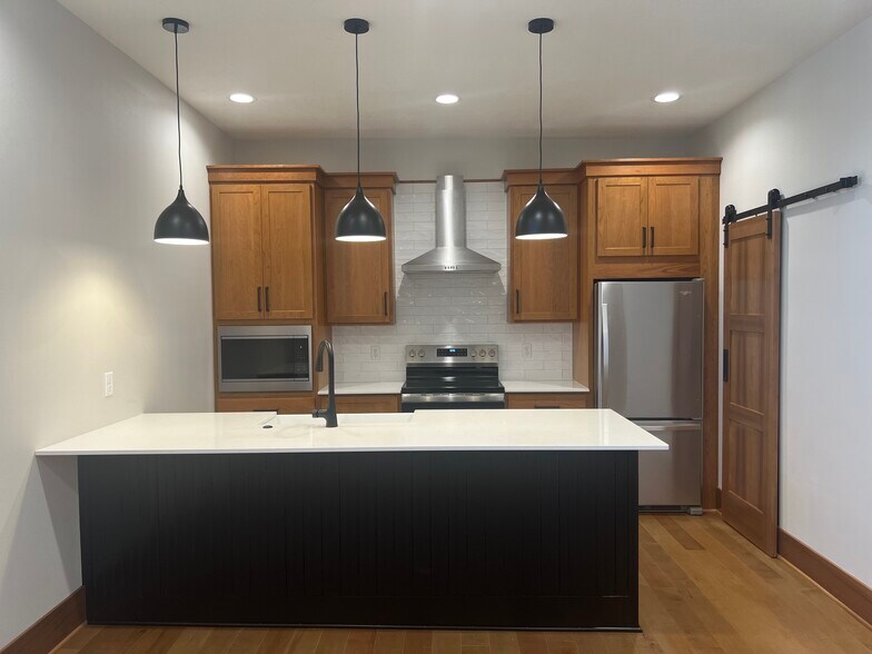 Kitchen - 324 9th St