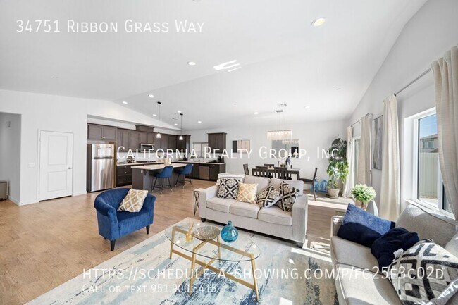 Building Photo - 34751 Ribbon Grass Way