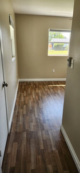 Building Photo - 14501 Daring Ave