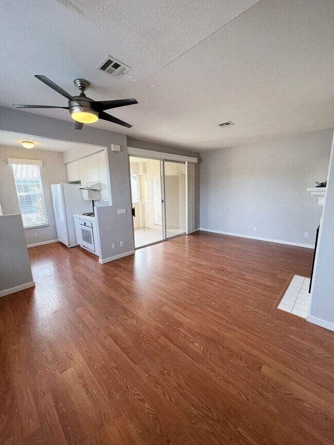 Building Photo - 2BR/2BA Upper level Condo @ Camino Villas in Carmel Valley