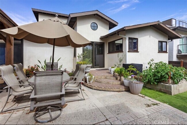 Building Photo - 33791 Colegio Dr