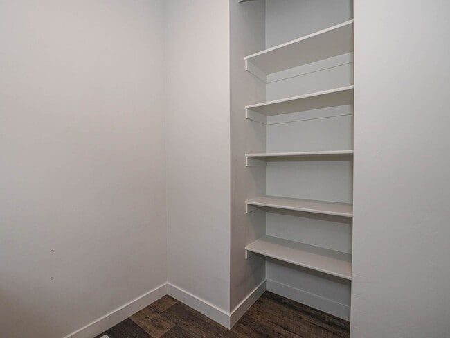 Building Photo - 3 bedroom, 2.5 Bathroom Saratoga Springs Home