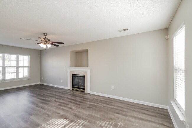 Building Photo - 6927 Ayrshire Glen Pl