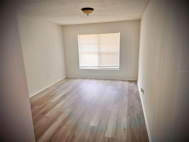 Building Photo - 2618 Country Grove Blvd