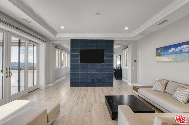 Building Photo - 20124 Piccadilly Ln