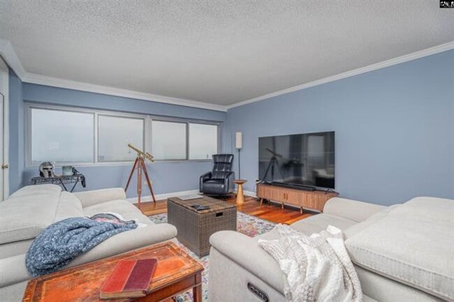 Building Photo - SP186