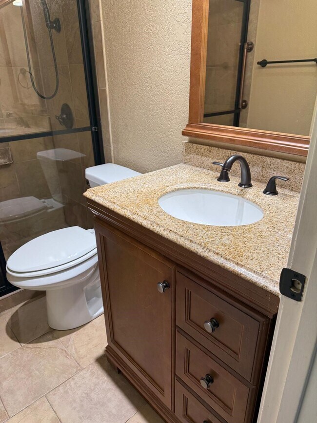 Building Photo - 6402 Del Monte Dr