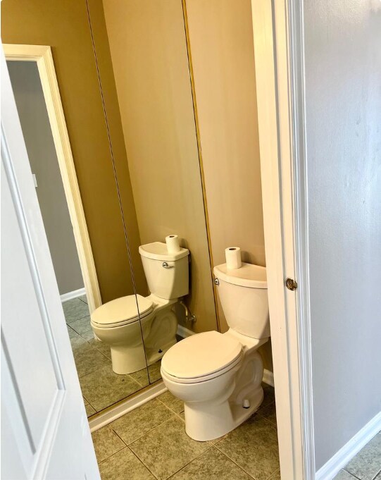 Building Photo - 3201 Saxony Dr