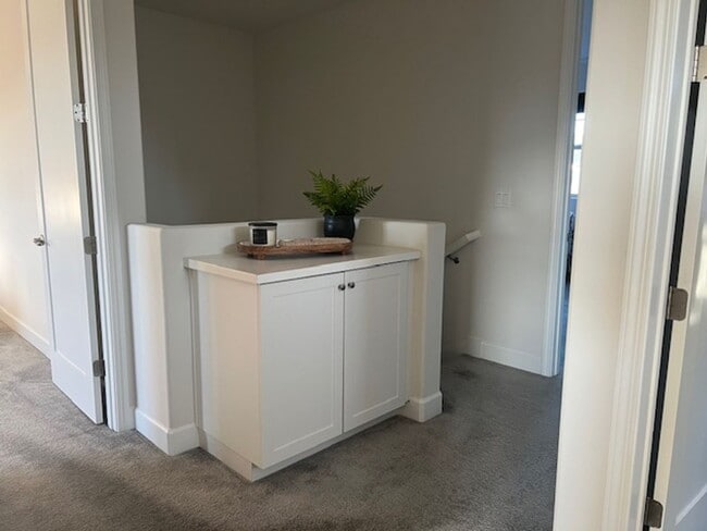 Building Photo - Beautiful 4Bed/3Bath home in San Luis Ranch