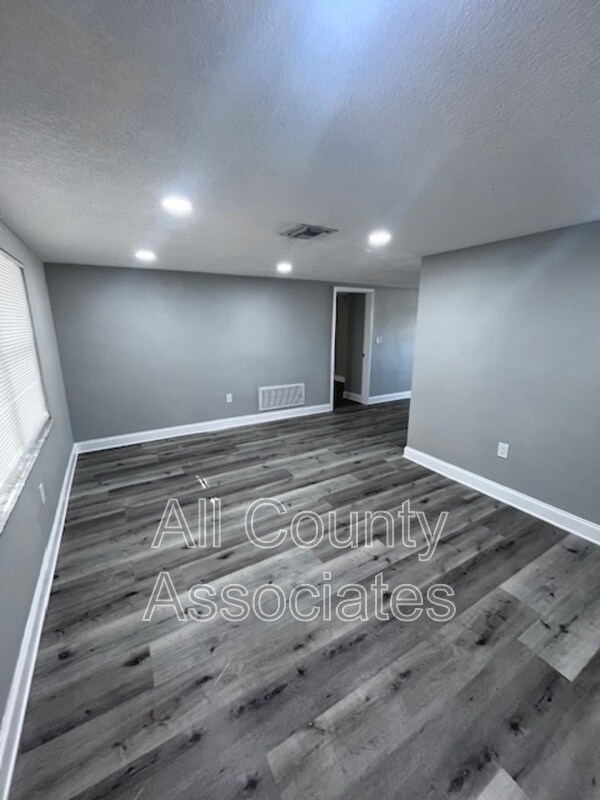 Building Photo - 7821 Flintlock Dr