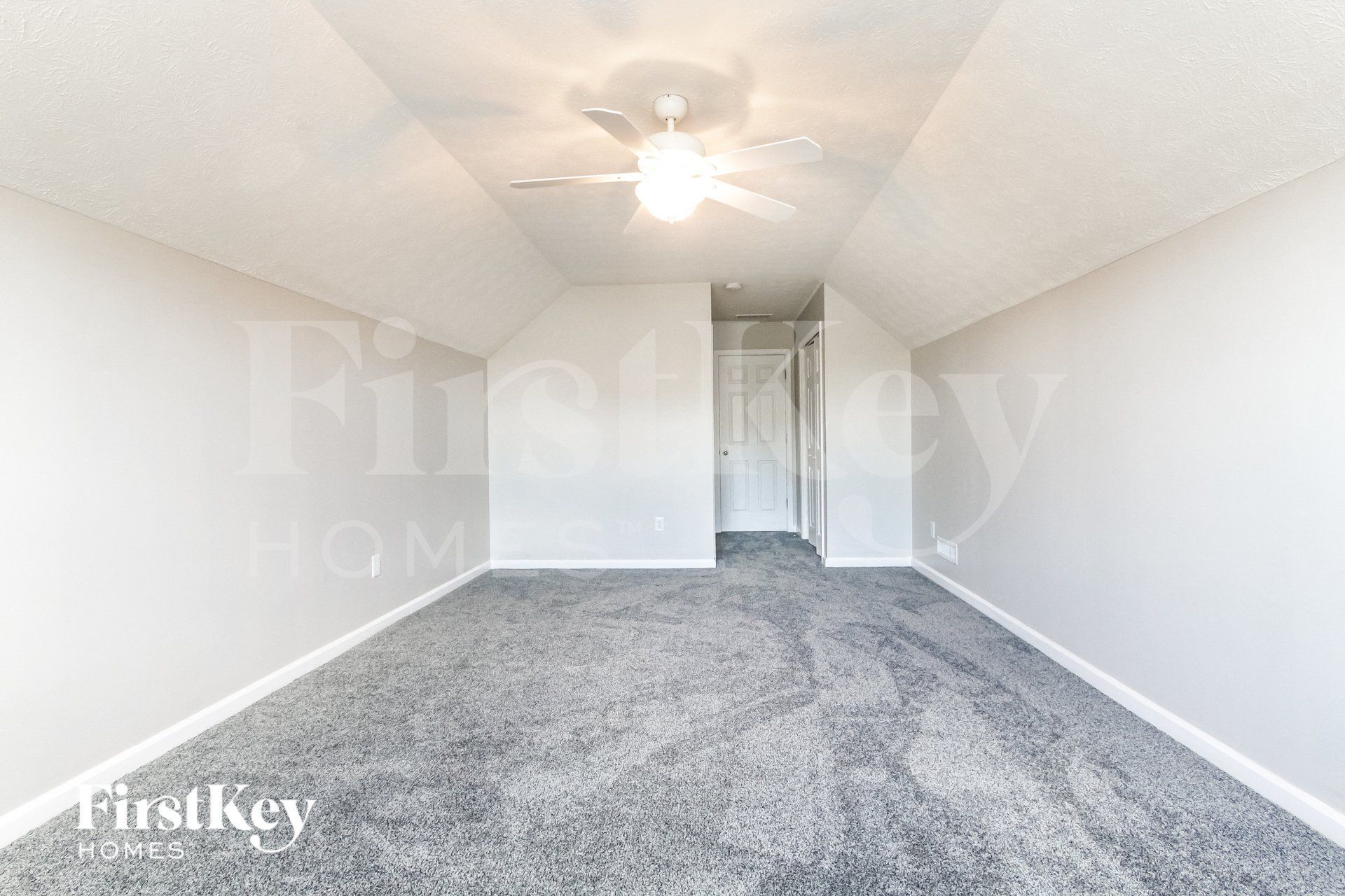 Building Photo - 1424 Tuscany Dr