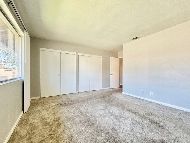 Building Photo - 3604 Ketch Ave
