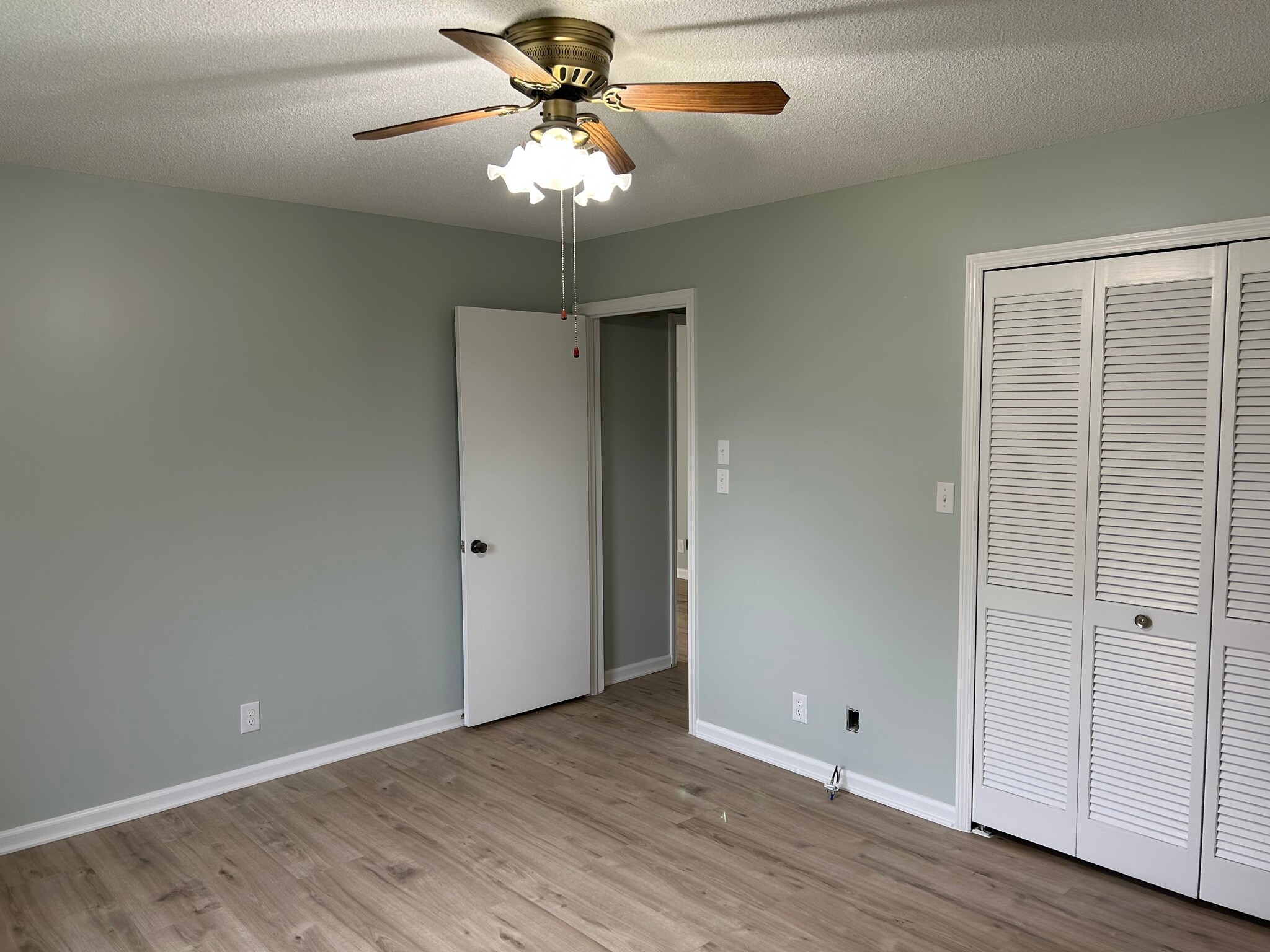 Building Photo - 2604 W Riggin Rd