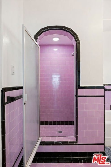 Building Photo - 436 Rexford Dr