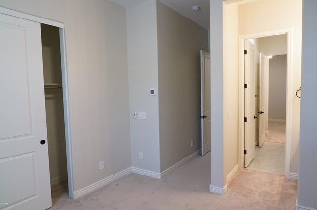 Building Photo - 10274 W Fetlock Trail