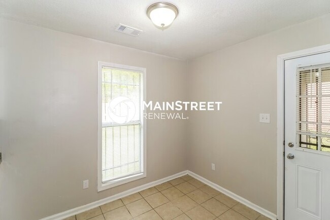 Building Photo - 3 Bedroom Pet-Friendly Home in Memphis, TN...