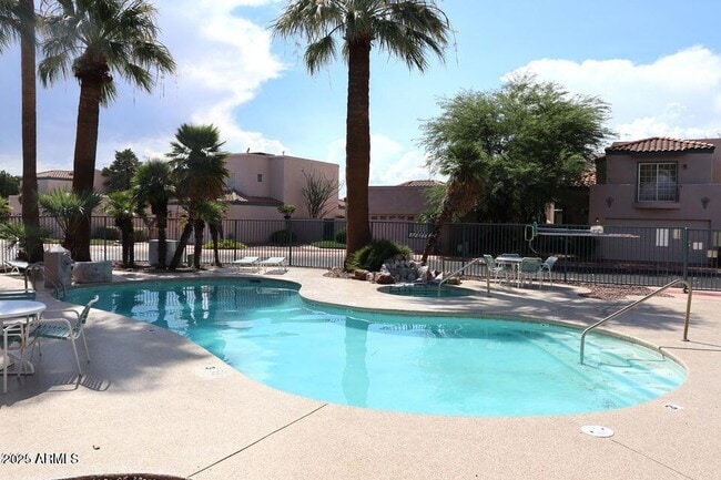Building Photo - 4651 Desert Springs Trail