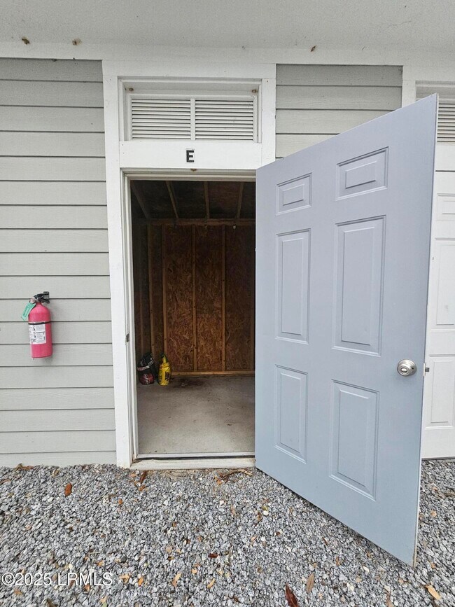 Building Photo - 1105 13th St