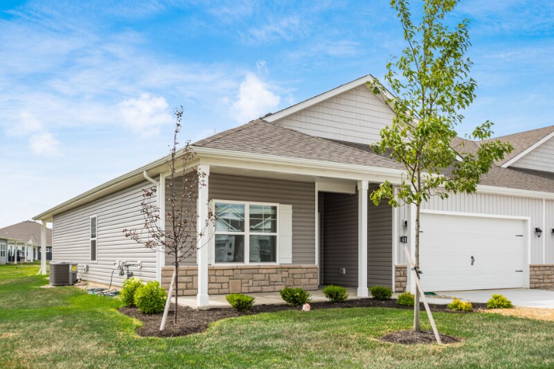Building Photo - 418 Helena Dr