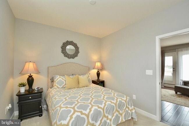 Building Photo - 702 Fair Winds Way