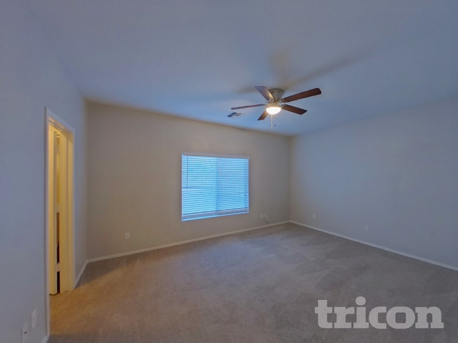 Building Photo - 42756 W Elizabeth Ave