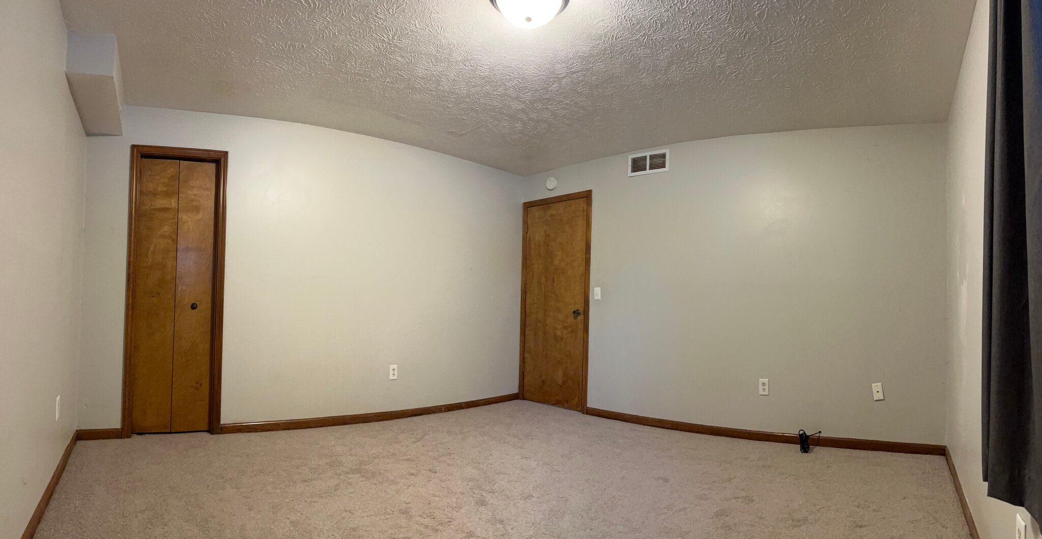 Cozy bedroom - 4417 Poinsettia Ave SE