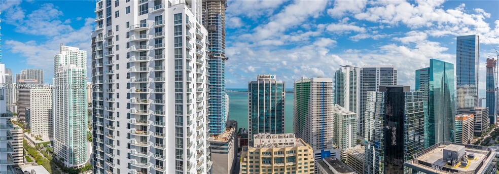 Building Photo - 1080 Brickell Ave