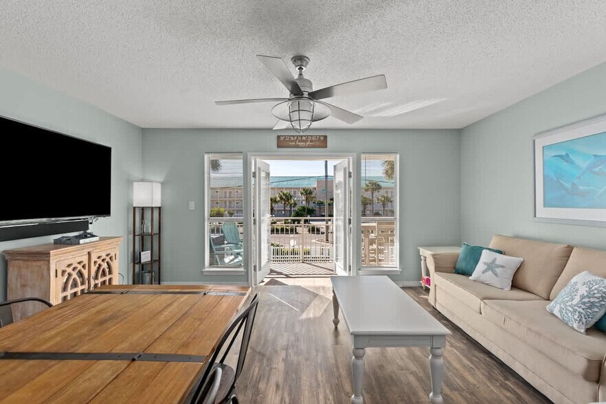 Building Photo - 3191 Scenic Hwy 98