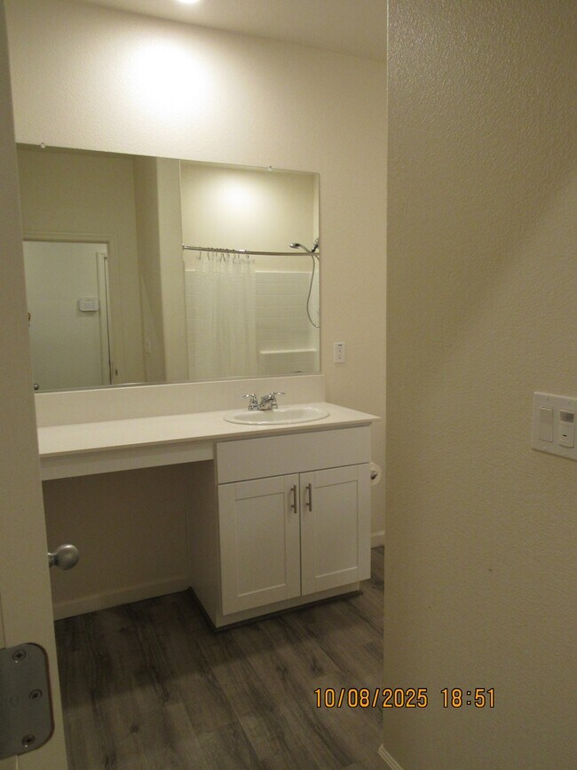 Building Photo - 14813 Trinchero Pl