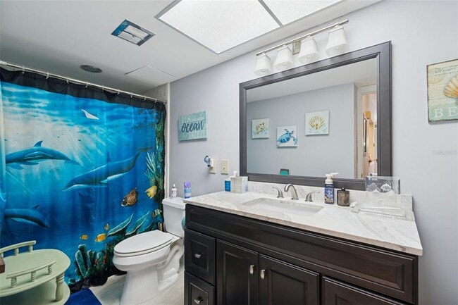 Building Photo - 5220 Brittany Dr S