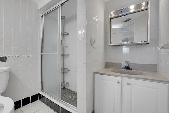 Building Photo - 5431 NE 25th Ave