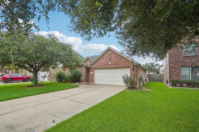 Primary Photo - 16614 New Market Ln
