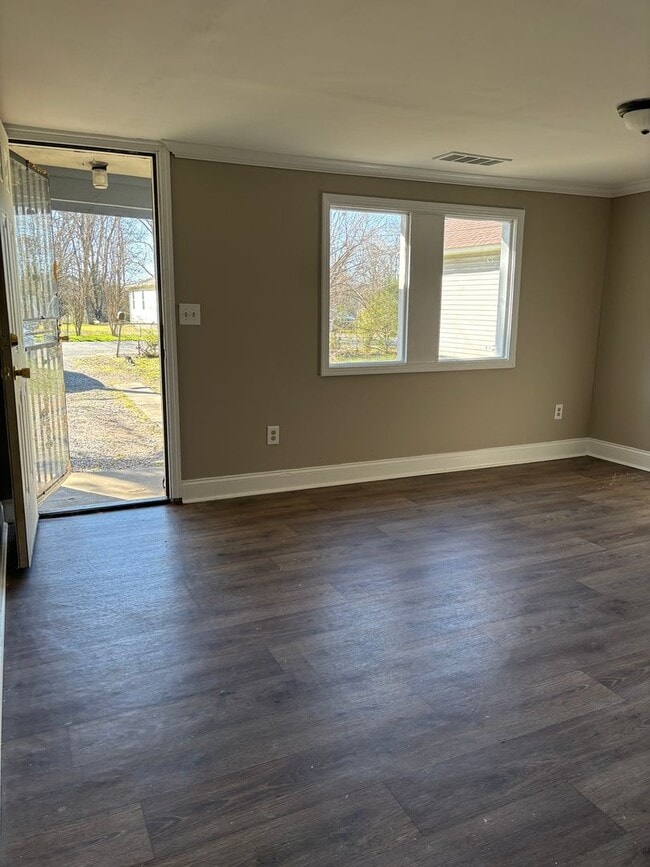 Building Photo - Two Bedroom Home in Chattanooga TN