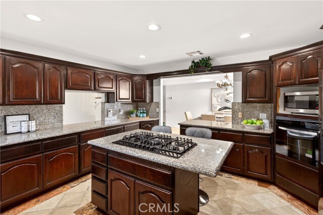 Building Photo - 4115 Laurelgrove Ave