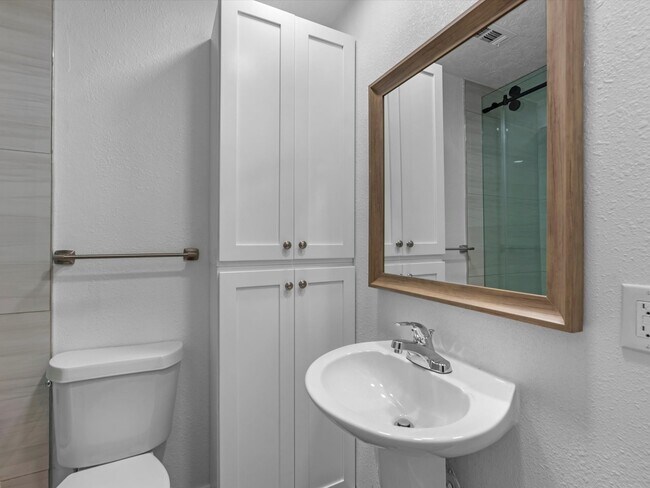 Building Photo - 12922 McNair St