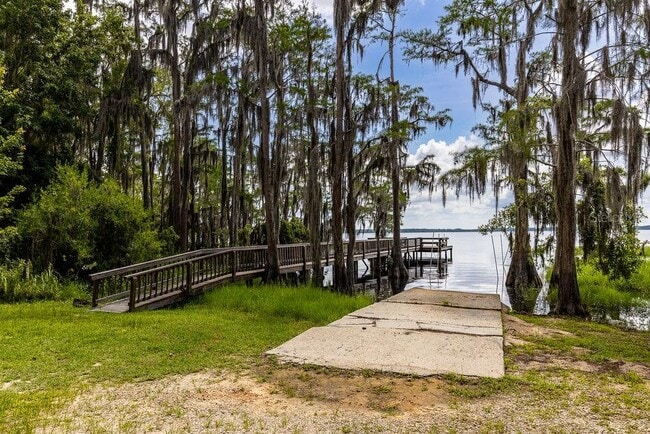 Building Photo - 11634 Nellie Oaks Bend