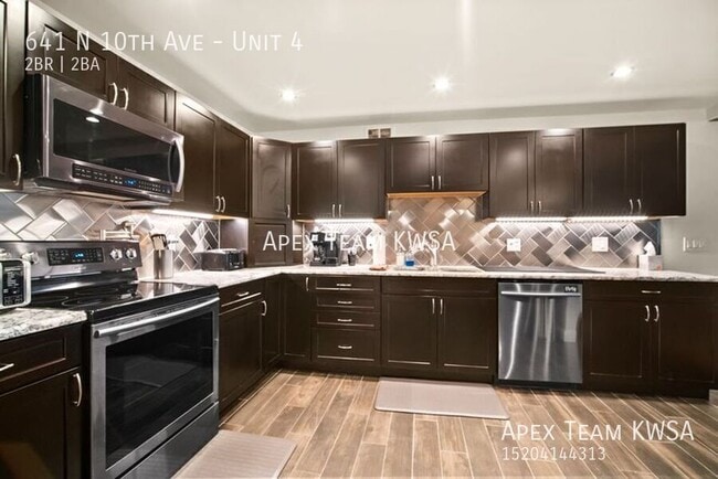 Building Photo - 641 N 10th Ave