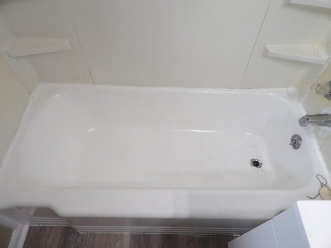 Building Photo - 720 Woodland Ave