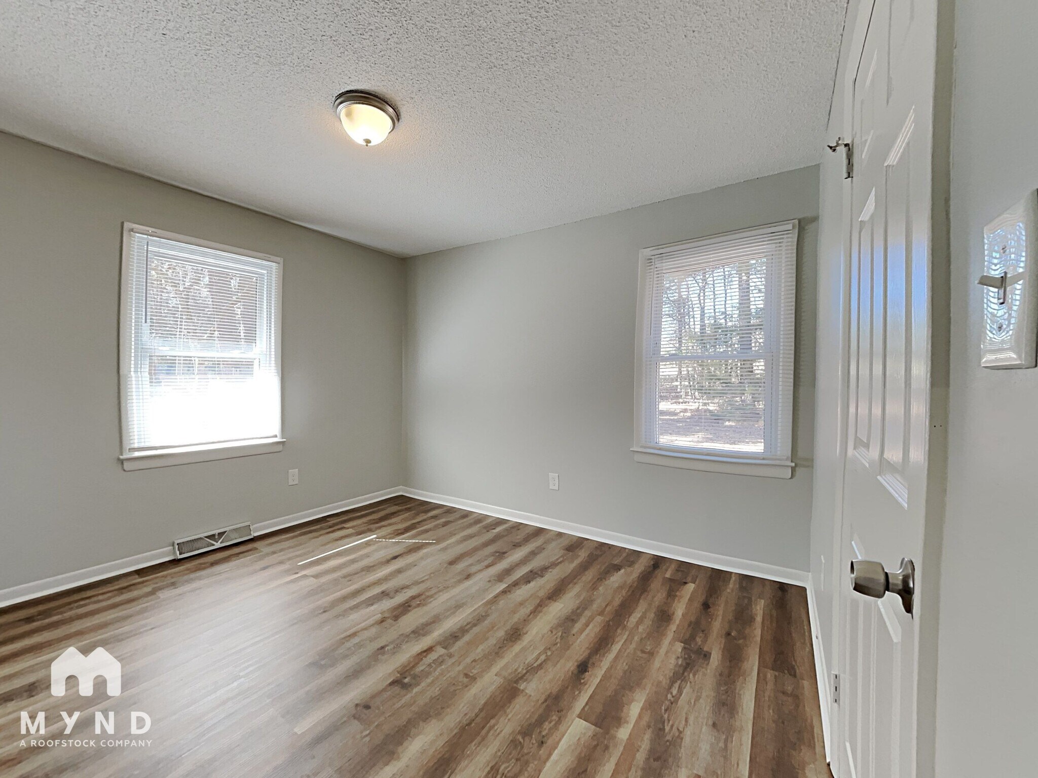 Building Photo - 7121 Riley Hill Rd