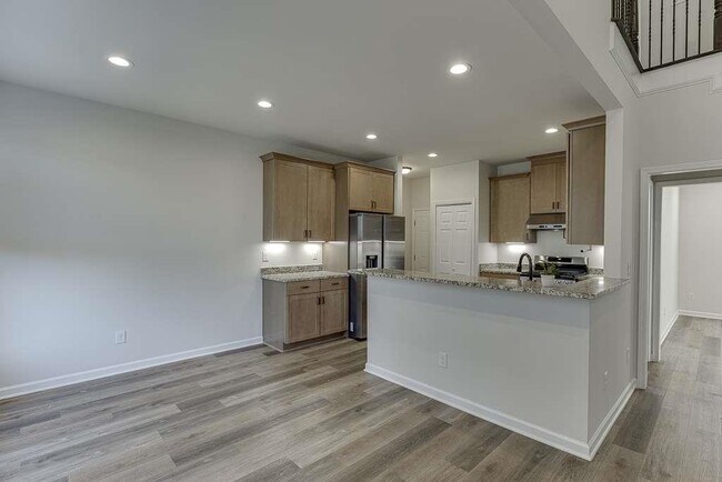 Building Photo - 3477 N Berkeley Lake Rd NW