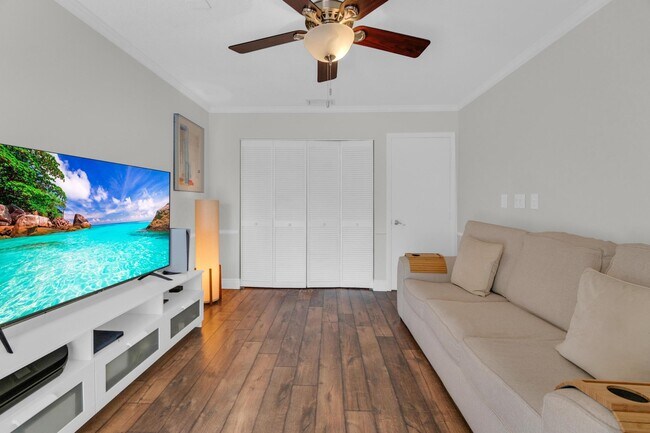 Building Photo - 23265 Boca Club Colony Cir