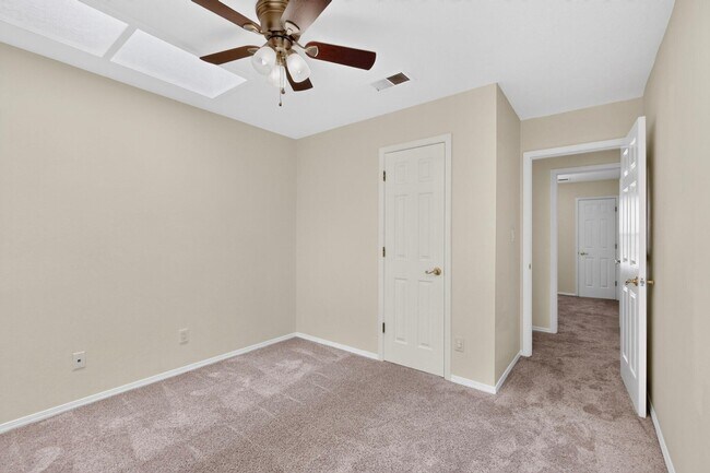 Building Photo - 5134 Hattiesburg Ave NW