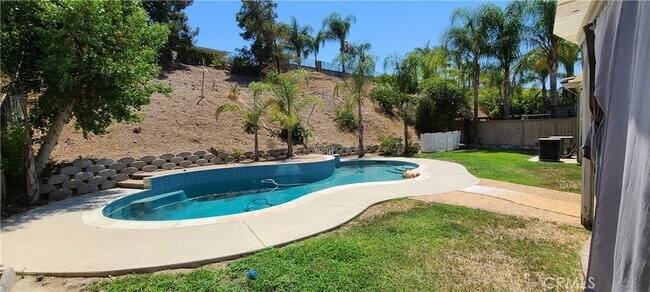 Building Photo - 1026 McCall Dr