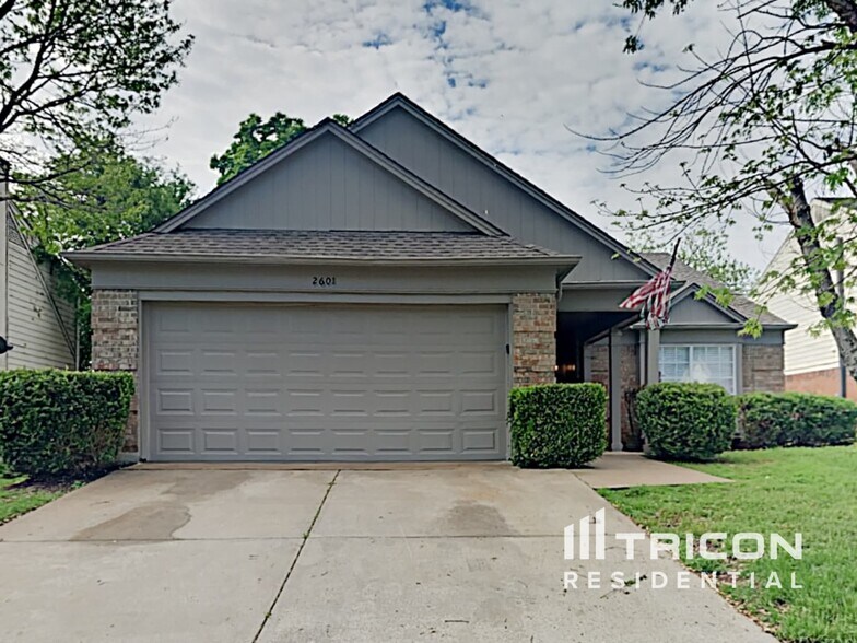 Building Photo - 2601 Country Creek Ln