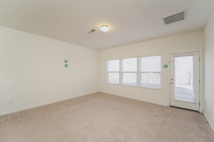 Building Photo - 5814 Ringneck Road