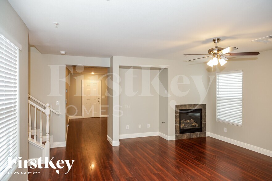 Building Photo - 152 Calm Morning Ave