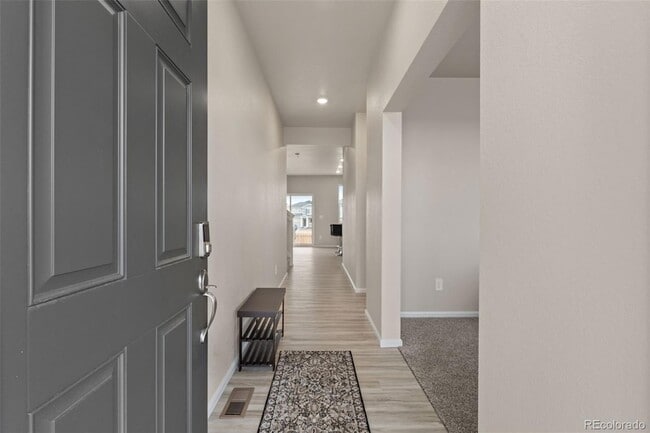 Building Photo - 11437 Splake St