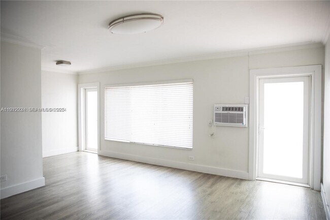 Building Photo - 345 85th St