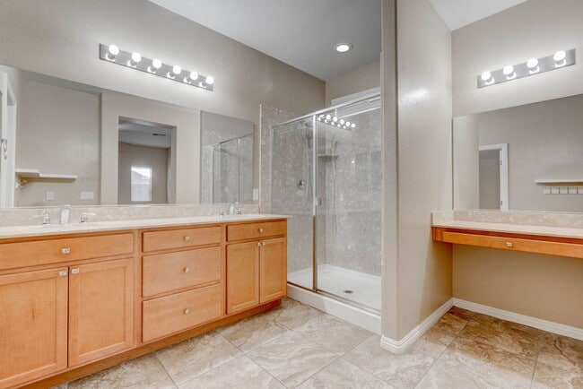 Building Photo - 1067 Fish Pond Ave