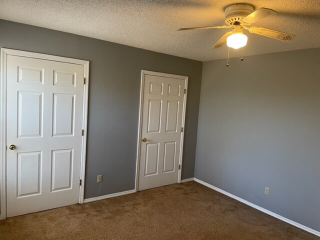dbl closets in brms - 335 W 12th St